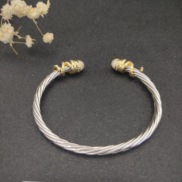 NEW David Yurman 4mm spiral wound diamond studded bracelet - Picture 7 of 10